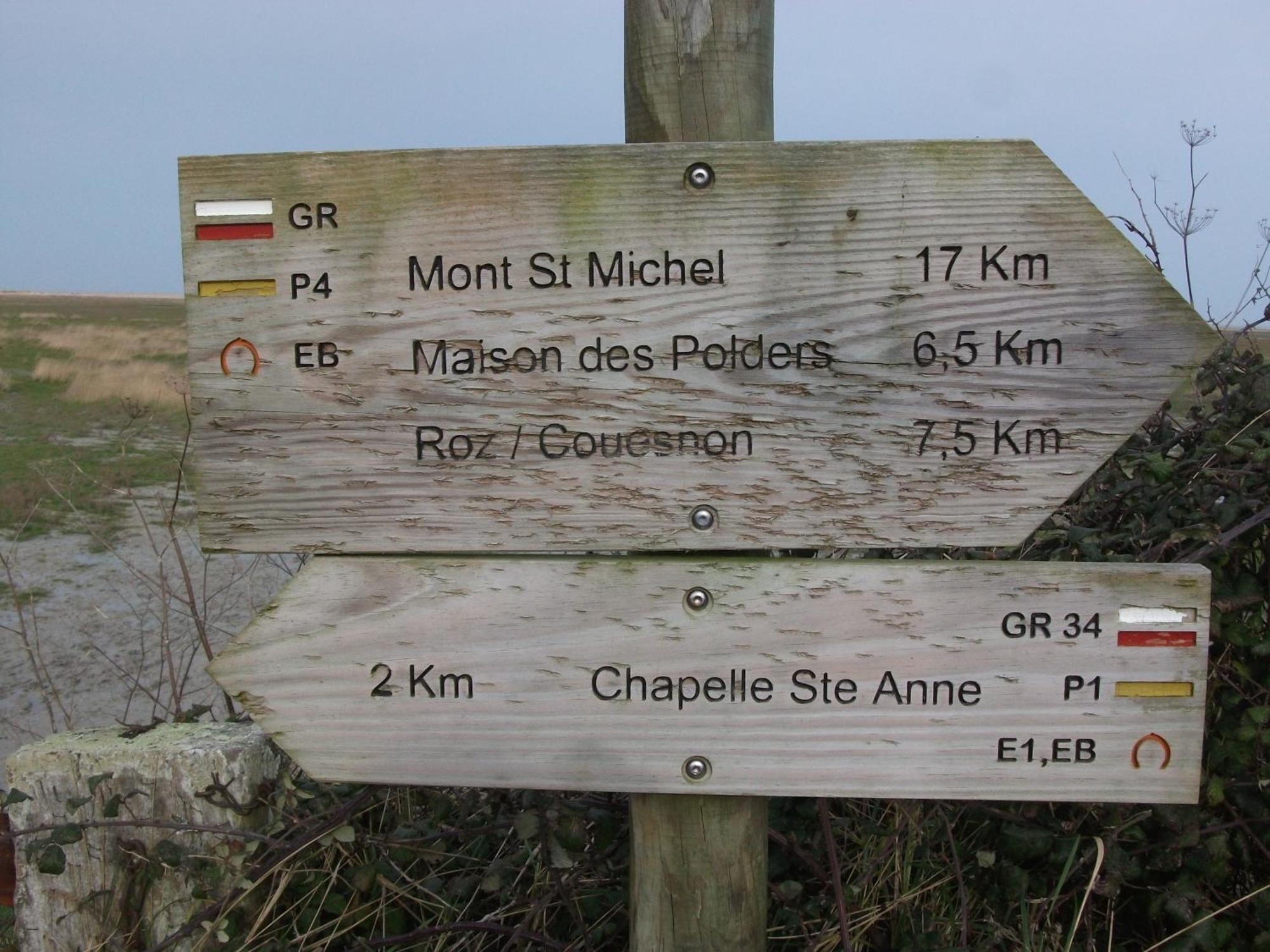 Au Bon Accueil Bed & Breakfast Saint-Marcan Bagian luar foto