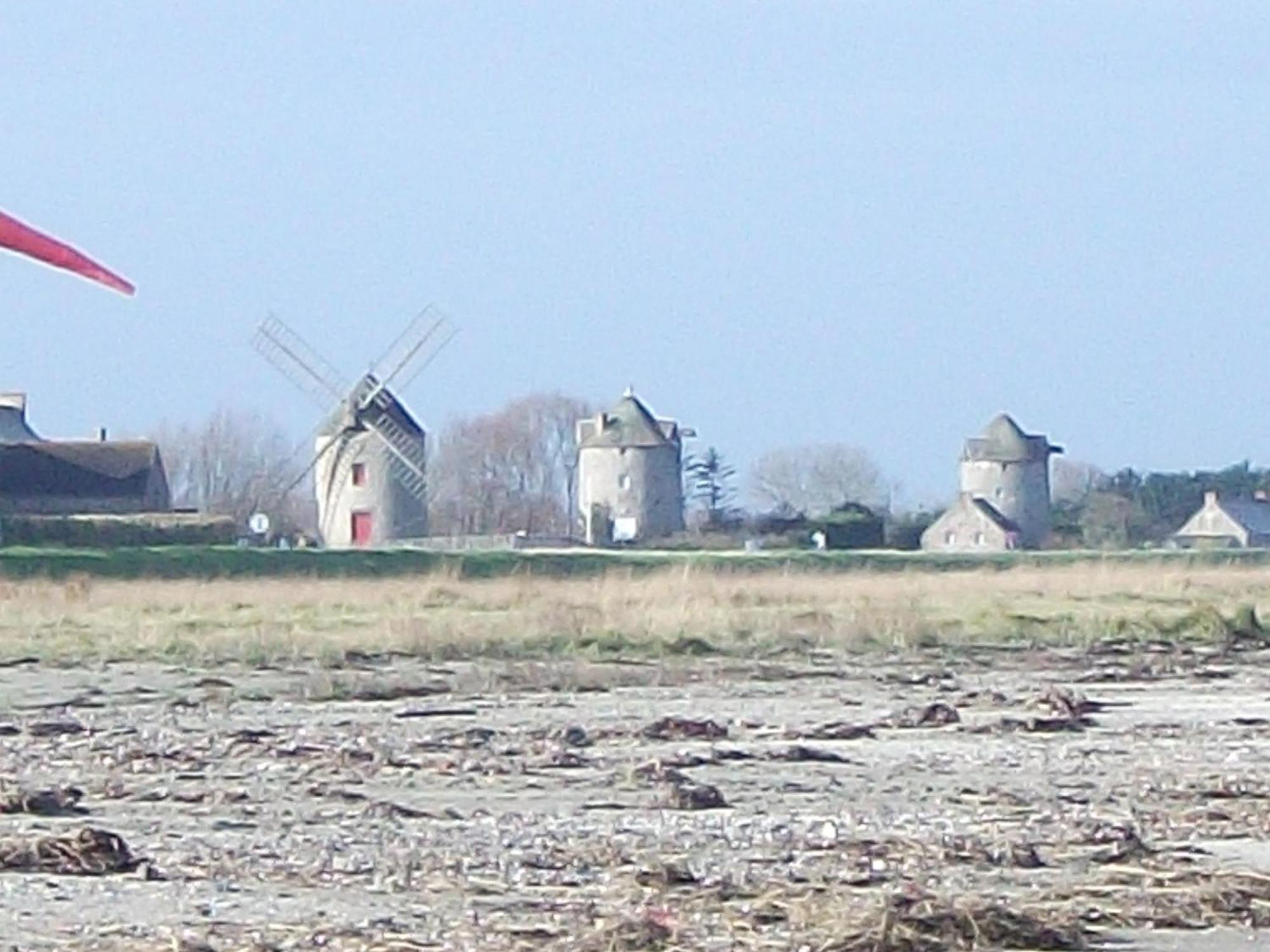 Au Bon Accueil Bed & Breakfast Saint-Marcan Bagian luar foto