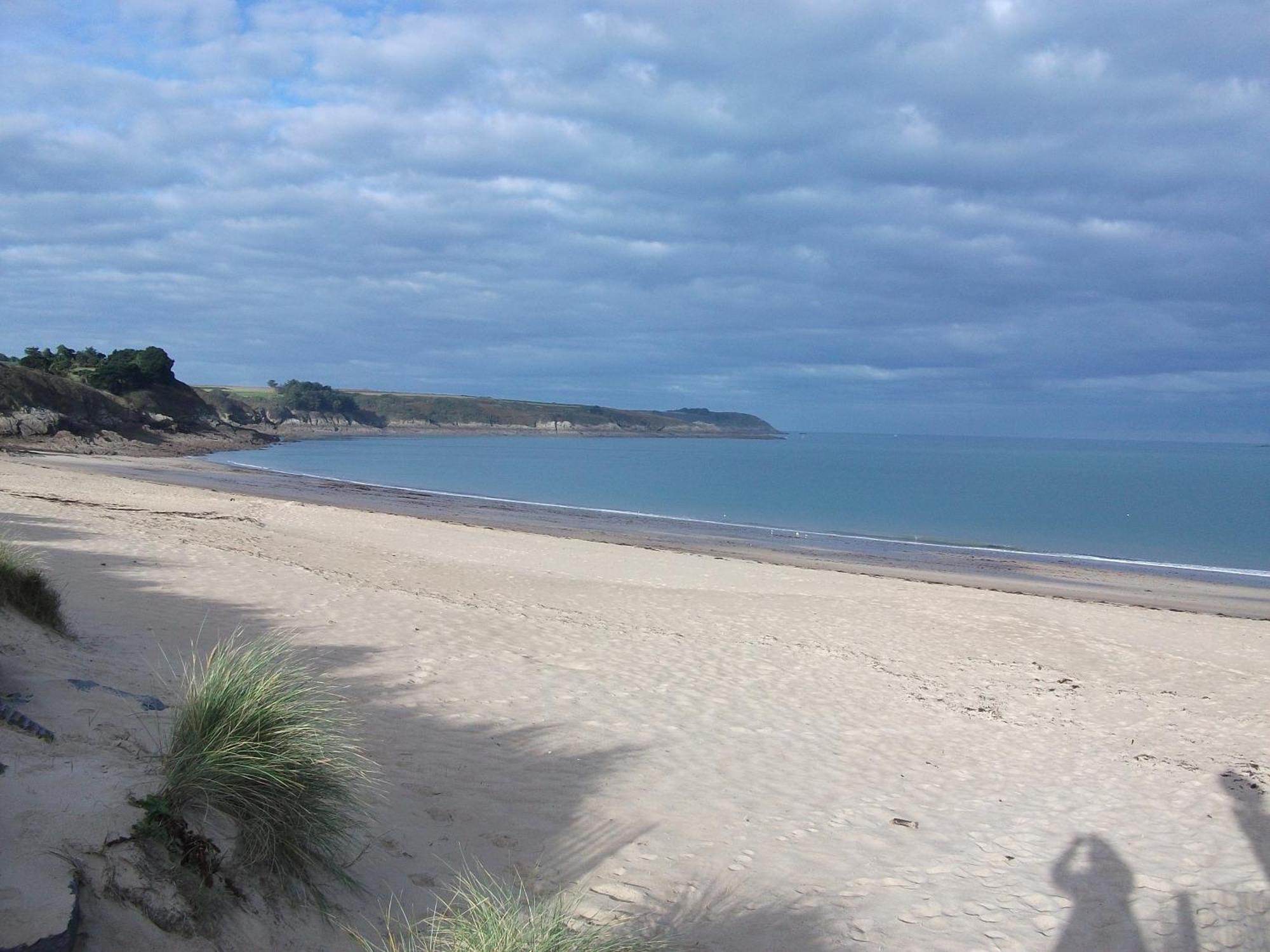 Au Bon Accueil Bed & Breakfast Saint-Marcan Bagian luar foto