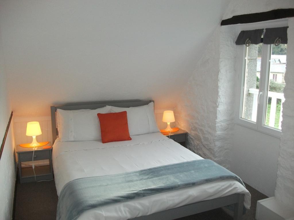 Au Bon Accueil Bed & Breakfast Saint-Marcan Ruang foto