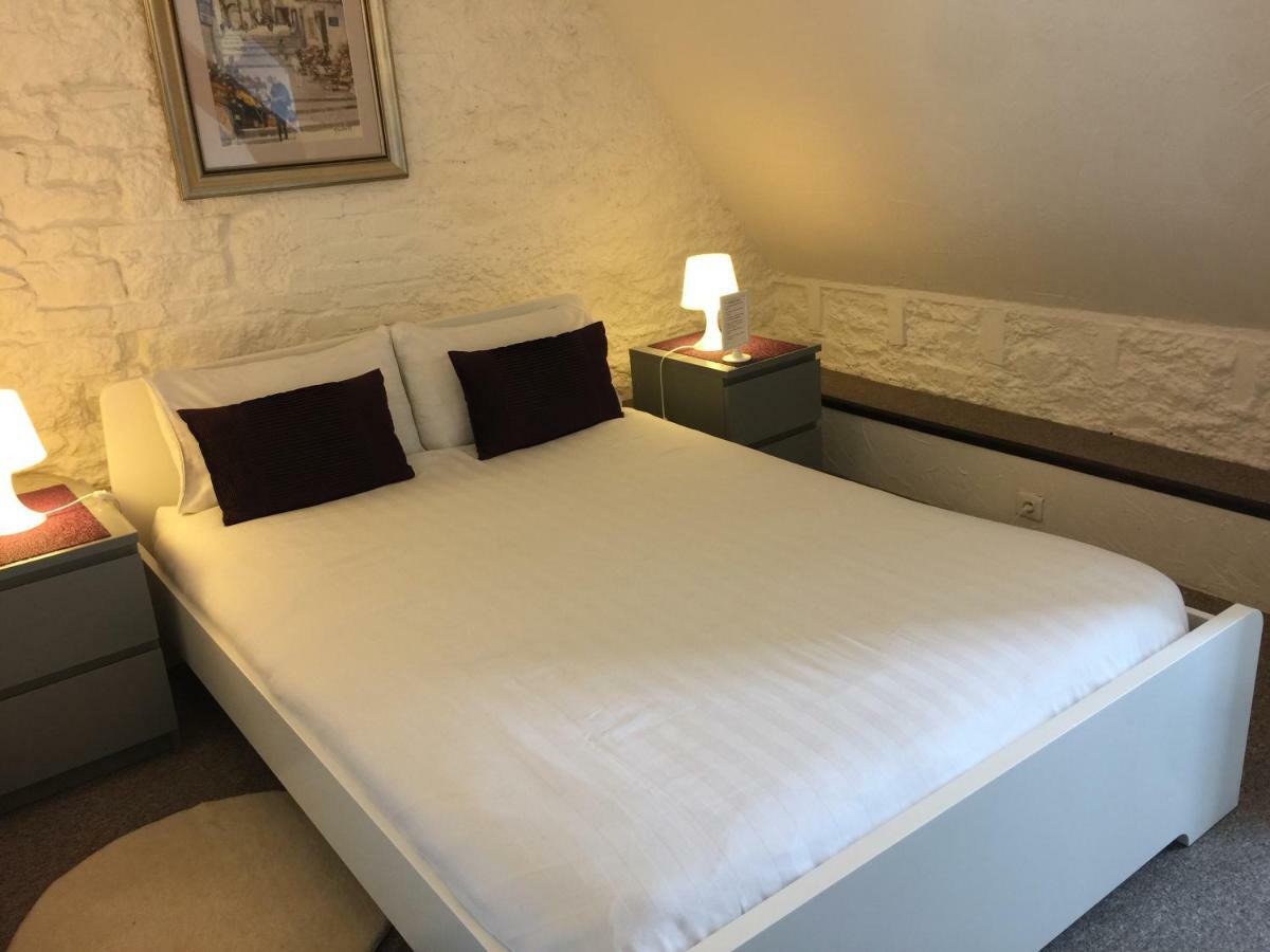 Au Bon Accueil Bed & Breakfast Saint-Marcan Bagian luar foto